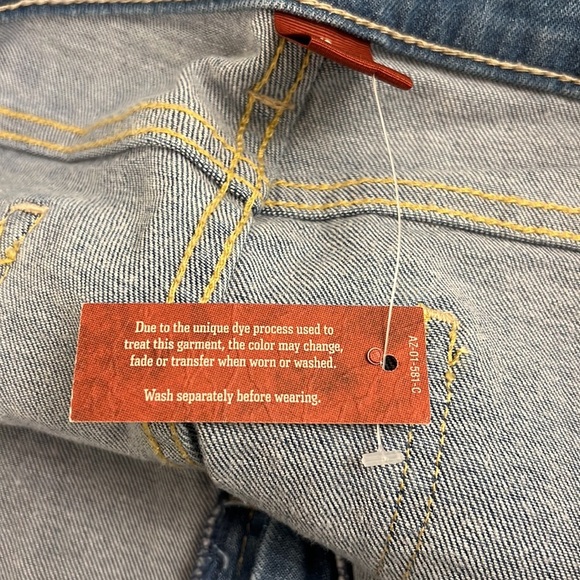 Arizona Jeans ladies shorts - Picture 9 of 9